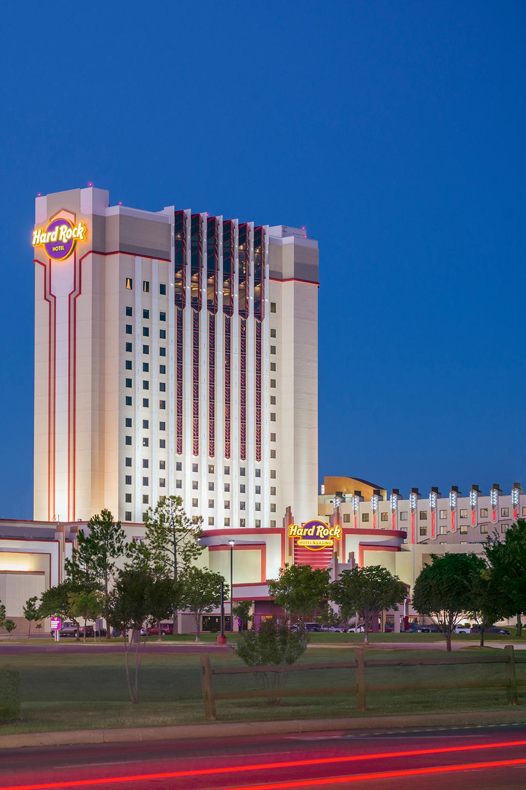 are dogs allowed at hard rock hotel in tulsa